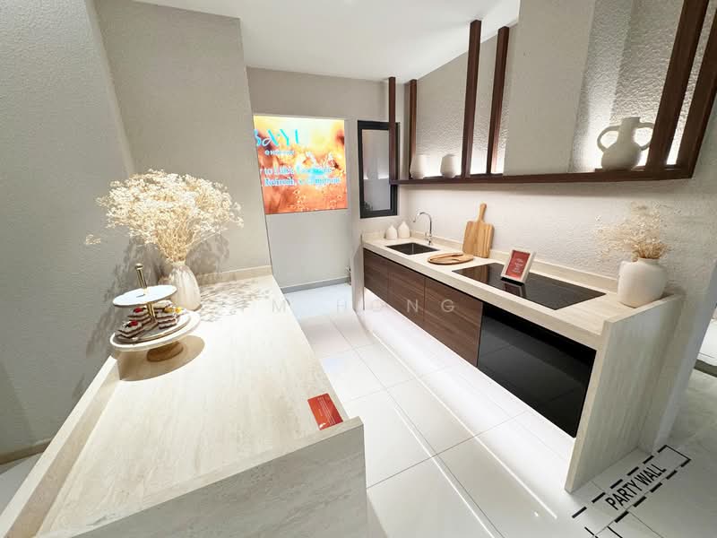 Servis Apartment untuk Dijual di Utropolis Urbano - FM Hong - Kitchen - PropertyGuru.com.my