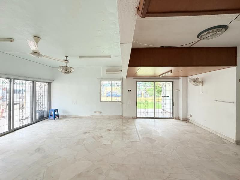 2-storey Terraced House for Sale in Ampang Jaya (Ampang) - Mahirah . - Living Room - PropertyGuru.com.my