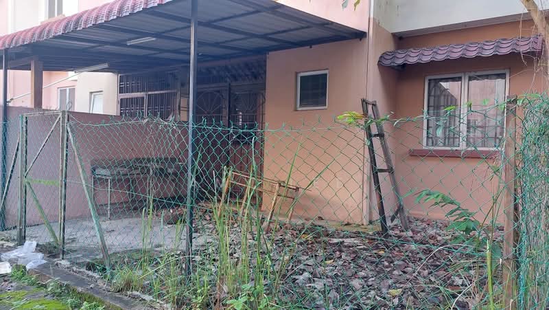 Terraced House for Sale in Taman Bukit Subang (Shah Alam) - Amy Lee - PropertyGuru.com.my