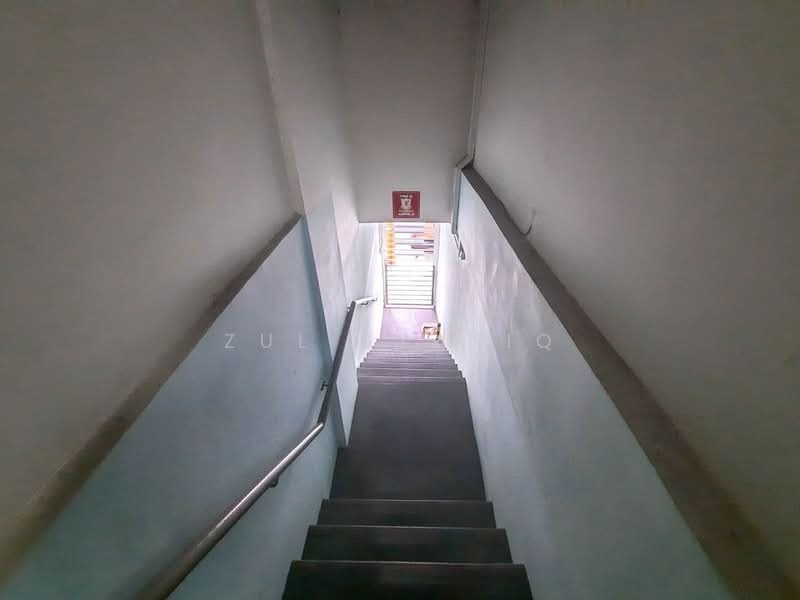 Pangsapuri untuk Dijual di Residensi Bistaria - Zul Syafiq - Corridor - PropertyGuru.com.my