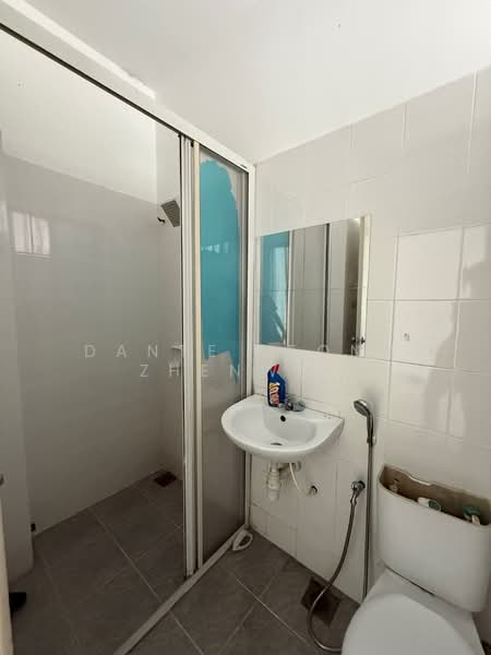 Rumah Teres 2 Tingkat untuk Dijual di Taman Saga Emas (Kajang) - Dante Leong Zhenwen - Bathroom - PropertyGuru.com.my
