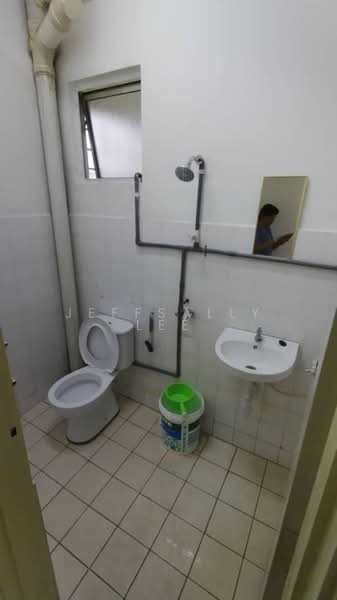 Apartment for Rent at Permai @ USJ 1 (Coral Court) - JeffSally Lee - Bathroom - PropertyGuru.com.my