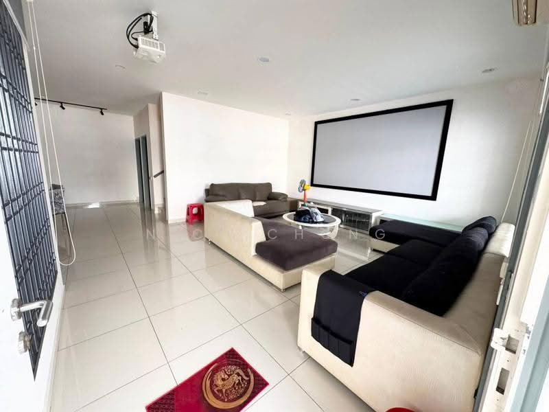 2-storey Terraced House for Sale in Setia Tropika (Johor Bahru) - Nico Chong - Living Room - PropertyGuru.com.my