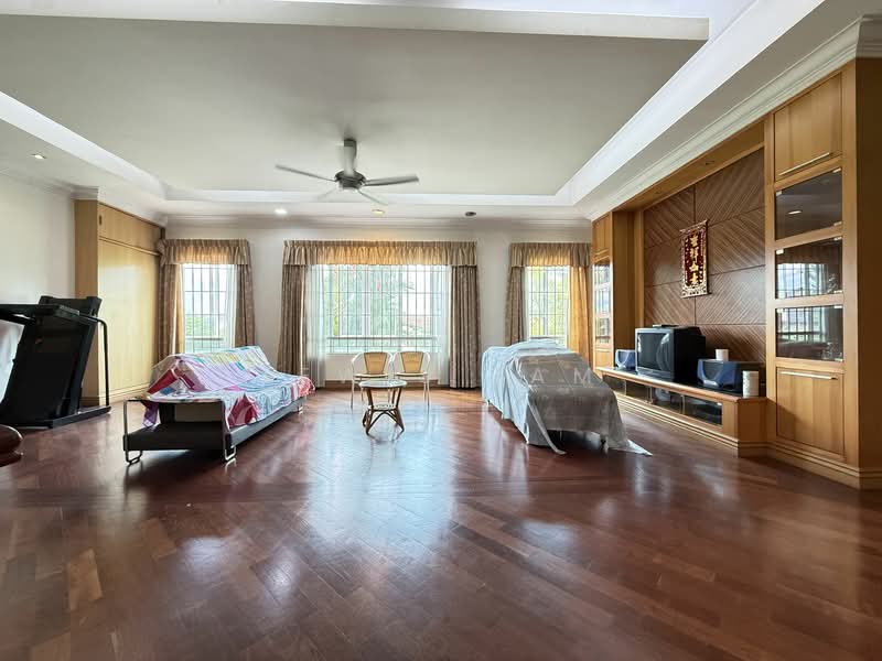 Bungalow for Sale in Country Heights (Kajang) - Lewis Tam - PropertyGuru.com.my