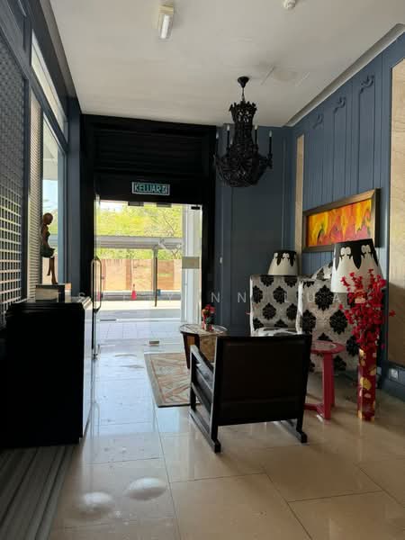 Condominium for Sale at Seri Manis - Tsie Yinn Lua - Entrance - PropertyGuru.com.my