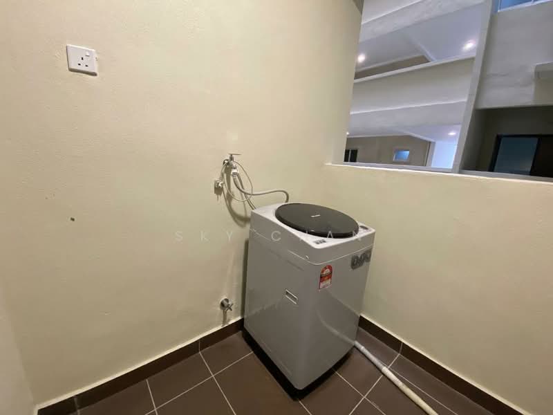 Condominium for Sale at Paraiso Residence @ The Earth - Sky Chan - Interior - PropertyGuru.com.my