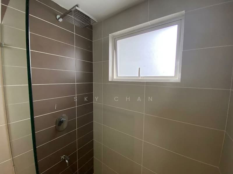 Condominium for Sale at Paraiso Residence @ The Earth - Sky Chan - Bathroom - PropertyGuru.com.my