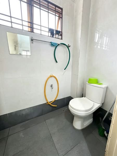 Rumah Teres 2 Tingkat untuk Dijual di Seksyen 5 (Kota Damansara) - Victor Liew - Bathroom - PropertyGuru.com.my