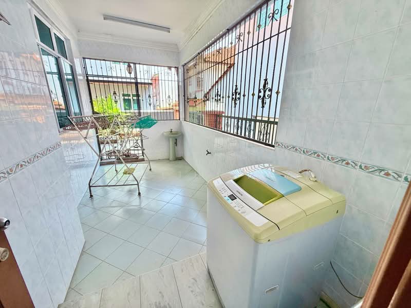 Semi-Detached House for Sale in Perling (Johor) - Ong Lih Shyan - Balcony - PropertyGuru.com.my