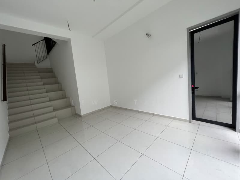 Rumah Teres 2.5 Tingkat untuk Dijual di Jade Hills (Kajang) - Lewis Tam - PropertyGuru.com.my