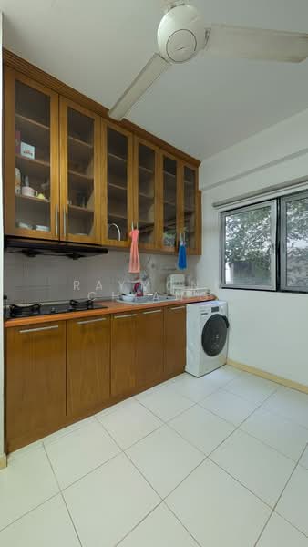 Servis Apartment untuk Disewa di The Pano - Raymond Chiang - Kitchen - PropertyGuru.com.my