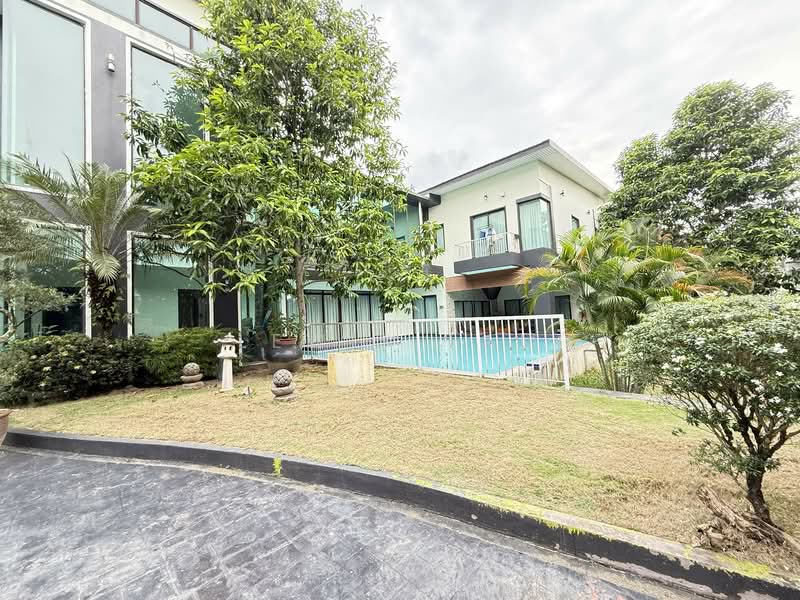 Bungalow for Sale in Country Heights (Kajang) - Lewis Tam - PropertyGuru.com.my