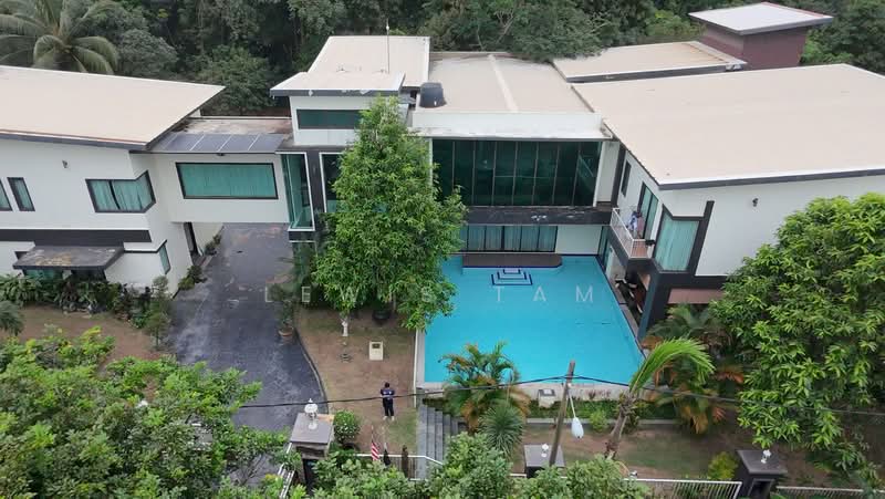 Bungalow for Sale in Country Heights (Kajang) - Lewis Tam - PropertyGuru.com.my