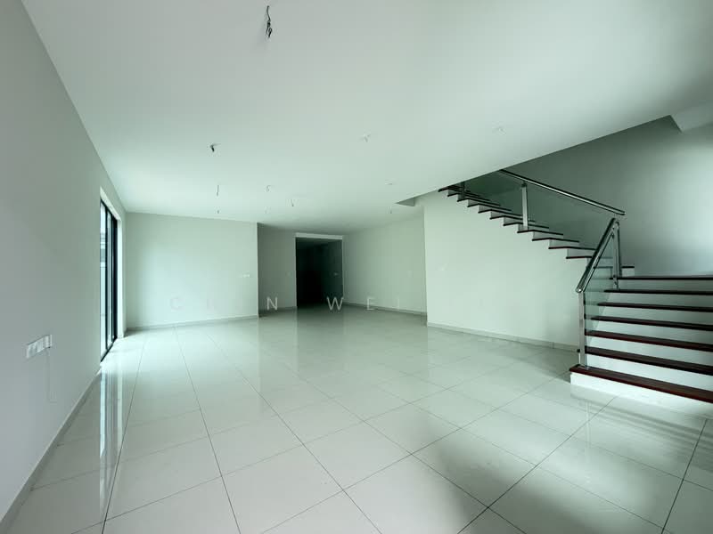 Rumah Berkembar untuk Dijual di Kluang (Johor) - Chin Wei Lim - Living Room - PropertyGuru.com.my
