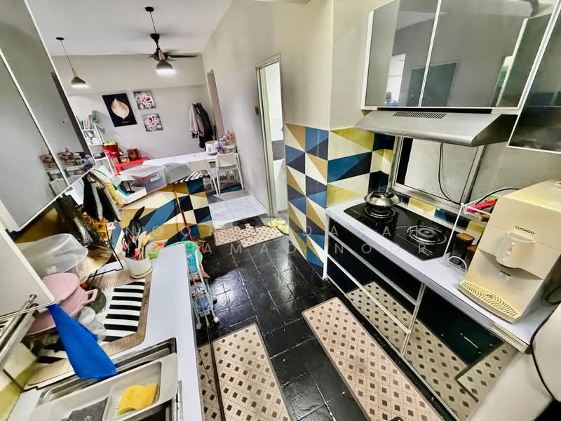 Pangsapuri untuk Dijual di Permai Villa - Noor Hidayah Mohamad Noor - Kitchen - PropertyGuru.com.my