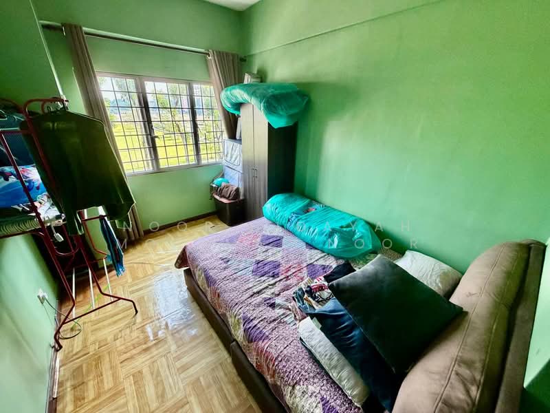 Pangsapuri untuk Dijual di Permai Villa - Noor Hidayah Mohamad Noor - Bedroom - PropertyGuru.com.my