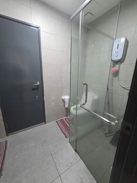 Service Residence for Rent at Aera Residence - Teng Poh Hong - Bathroom - PropertyGuru.com.my