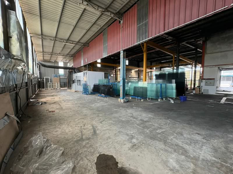 Semi-D Factory for Rent in Taman Universiti (Skudai) - Kevin Chua - Interior - PropertyGuru.com.my