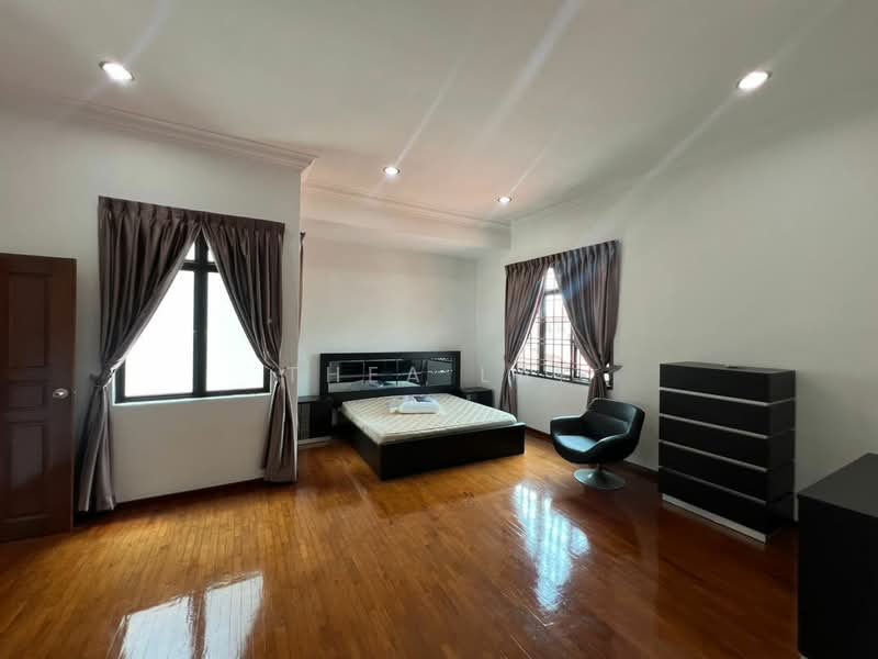 Rumah Teres 2 Tingkat untuk Disewa di Taman Sutera Utama (Skudai) - Thea Lai - Bedroom - PropertyGuru.com.my
