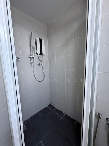 Servis Apartment untuk Disewa di Cerrado @ Southville City - Firdaus Dauz - Bathroom - PropertyGuru.com.my