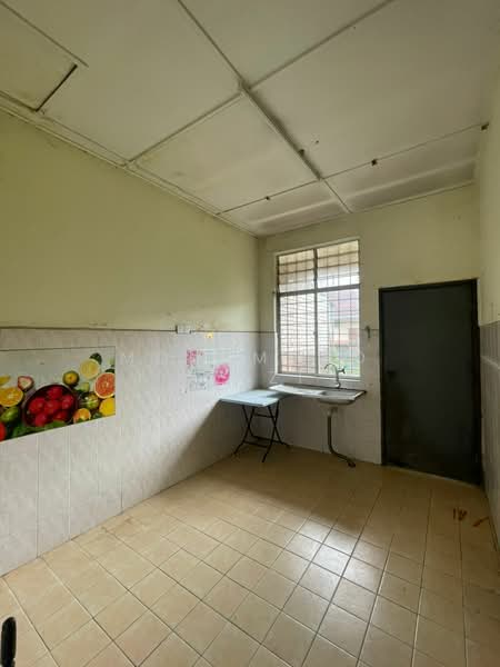 Rumah Teres 1 Tingkat untuk Dijual di Taman Kempadang Makmur (Kuantan) - Mohammad Azizi - Kitchen - PropertyGuru.com.my