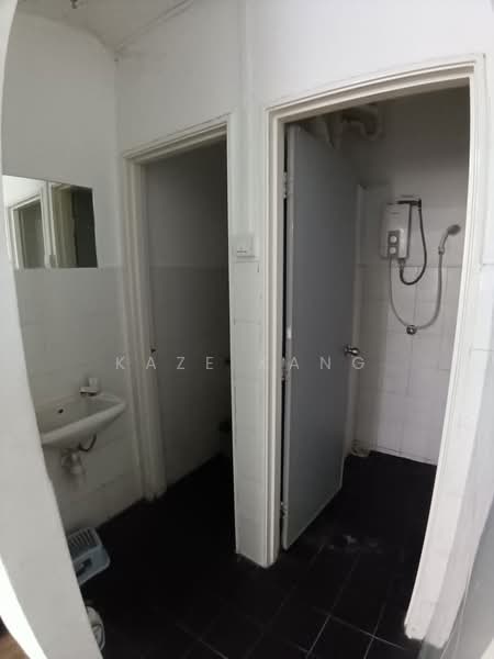 Apartment for Sale at Palm & Nipah Court (Pangsapuri Nipah) - Kaze Kang - PropertyGuru.com.my