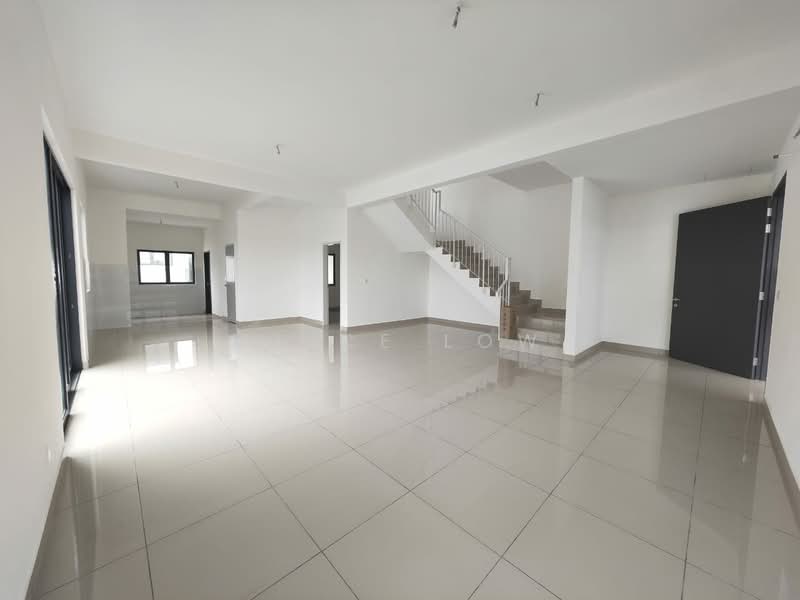2-storey Terraced House for Sale in Rawang (Selangor) - Alice Low - Living Room - PropertyGuru.com.my