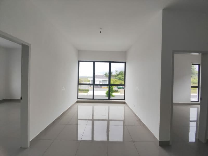 2-storey Terraced House for Sale in Rawang (Selangor) - Alice Low - Living Room - PropertyGuru.com.my