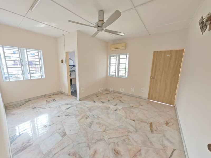 Rumah Teres 2 Tingkat untuk Disewa di Taman Bukit Mewah (Kajang) - Mac Chong - Interior - PropertyGuru.com.my
