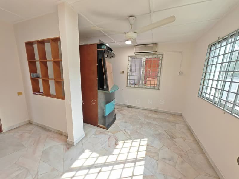 Rumah Teres 2 Tingkat untuk Disewa di Taman Bukit Mewah (Kajang) - Mac Chong - Living Room - PropertyGuru.com.my