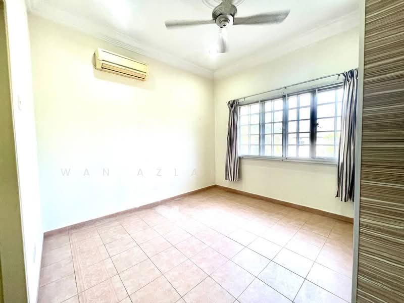 Rumah Berkembar untuk Dijual di Seksyen 9 (Shah Alam) - Wan Azlan Ahmad - PropertyGuru.com.my