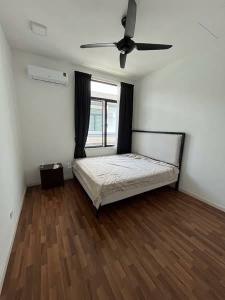 Rumah Teres 2 Tingkat untuk Dijual di Semenyih (Selangor) - Jasmine Wai - Bedroom - PropertyGuru.com.my
