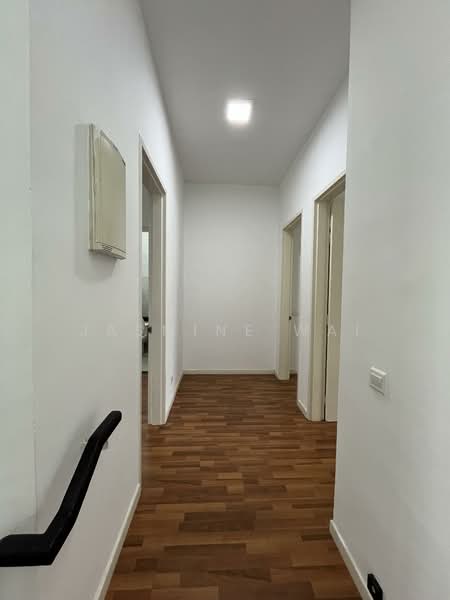 Rumah Teres 2 Tingkat untuk Dijual di Semenyih (Selangor) - Jasmine Wai - Corridor - PropertyGuru.com.my