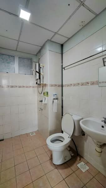 Service Residence for Sale at Nusa Perdana Apartment - Yvonne Lim - Bathroom - PropertyGuru.com.my