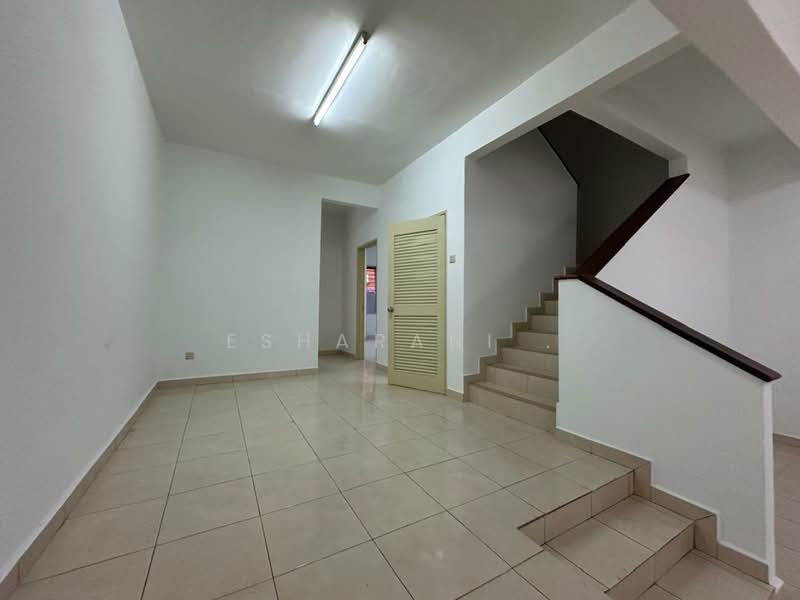 2-storey Terraced House for Sale in Bandar Sungai Long (Selangor) - Esharani . - Interior - PropertyGuru.com.my