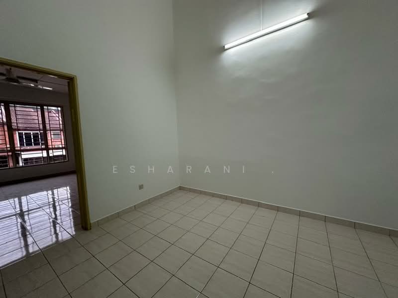 2-storey Terraced House for Sale in Bandar Sungai Long (Selangor) - Esharani . - Interior - PropertyGuru.com.my