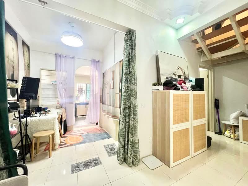 2-storey Terraced House for Sale in Bandar Saujana Putra (Tanjong Duabelas) - Nadzmie Nasir - Interior - PropertyGuru.com.my