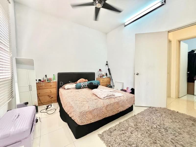 2-storey Terraced House for Sale in Bandar Saujana Putra (Tanjong Duabelas) - Nadzmie Nasir - Bedroom - PropertyGuru.com.my
