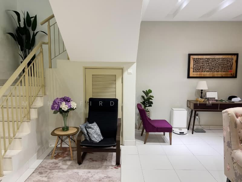 Rumah Teres 2 Tingkat untuk Dijual di Semenyih (Selangor) - Mohd Firdaus Salim - Living Room - PropertyGuru.com.my