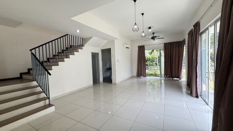 2-storey Terraced House for Sale in Bandar Tropicana Aman (Telok Panglima Garang) - Richard Low - Living Room - PropertyGuru.com.my