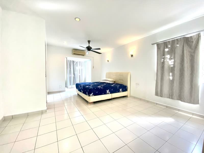 Rumah Teres untuk Dijual di Bandar Country Homes (Rawang) - Roman Yap - PropertyGuru.com.my