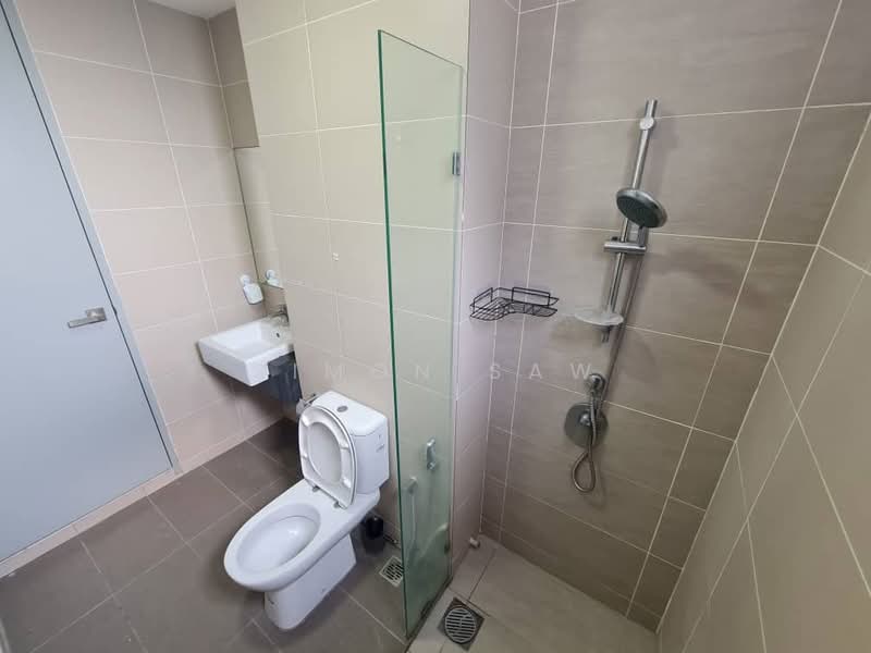 Kondominium untuk Disewa di Tropicana Bay Residences - Simon Saw - Bathroom - PropertyGuru.com.my