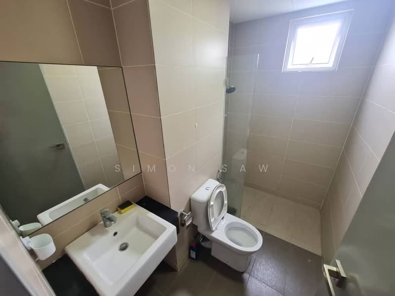 Kondominium untuk Disewa di Tropicana Bay Residences - Simon Saw - Bathroom - PropertyGuru.com.my