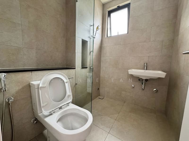 Rumah Berkembar untuk Dijual di Setia Eco Park (Setia Alam) - Joanne Tan - Bathroom - PropertyGuru.com.my