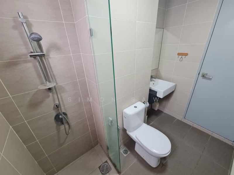 Kondominium untuk Disewa di Tropicana Bay Residences - Simon Saw - Bathroom - PropertyGuru.com.my
