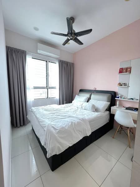 Kondominium untuk Dijual di Skyview Residence - Ashley Lim - Bedroom - PropertyGuru.com.my