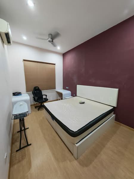 2-storey Terraced House for Rent in Shah Alam (Selangor) - Heylen Kwang - Bedroom - PropertyGuru.com.my