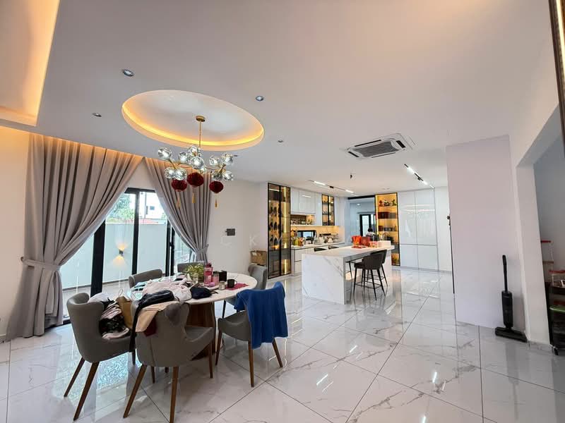 Rumah Banglo untuk Dijual di Kapar (Selangor) - Nicky Lai - Dining Room - PropertyGuru.com.my