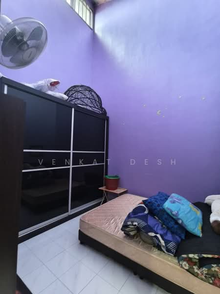 1-storey Terraced House for Sale in Taman Melodi (Kluang) - Venkat Desh - Bedroom - PropertyGuru.com.my