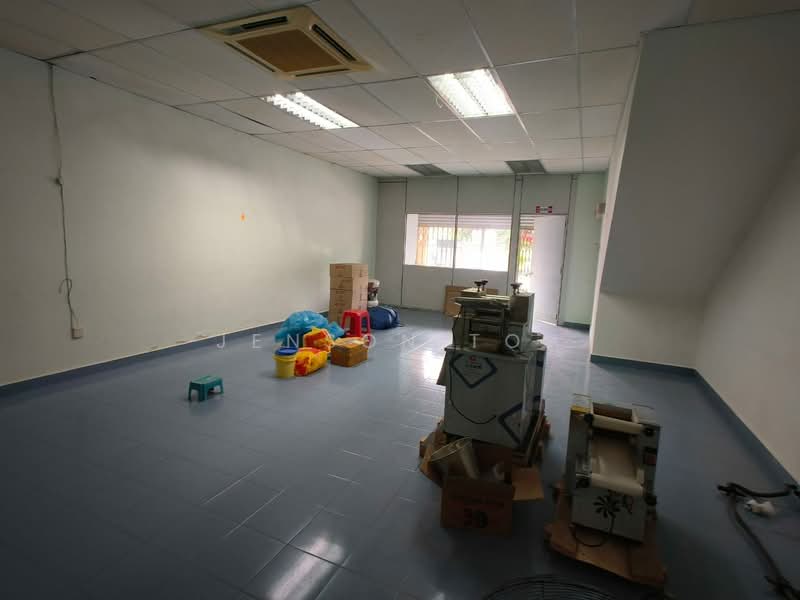 Shop for Rent in Desa Jaya Kepong (Kepong) - Jenson Toh - Interior - PropertyGuru.com.my